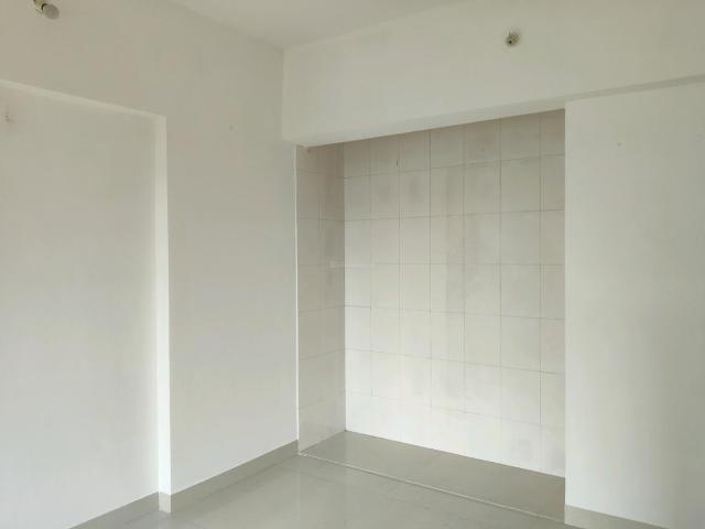 2 BHK Apartment in Thane West for resale Thane. The reference number is 20676440