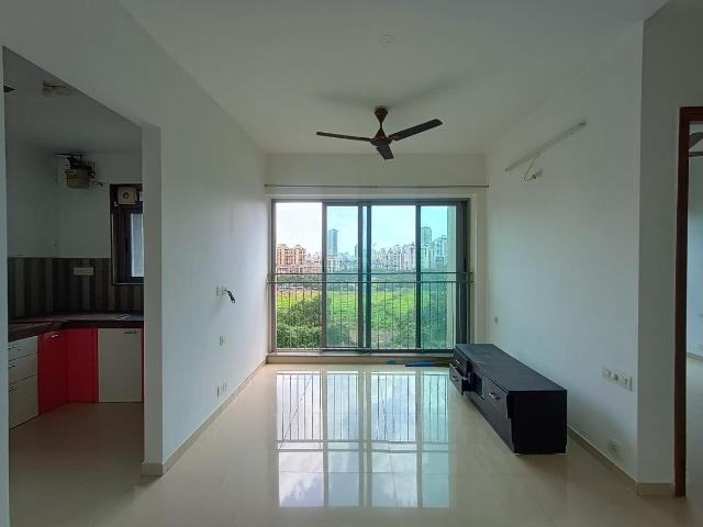 2 BHK Apartment in Thane West for resale Thane. The reference number is 21016879