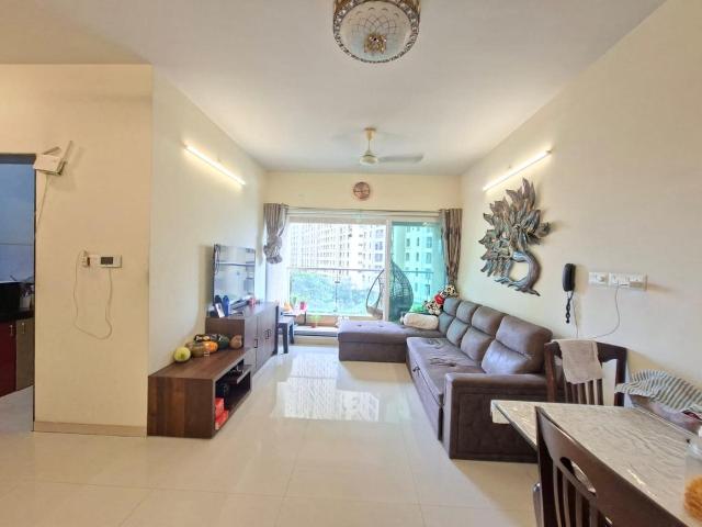 2 BHK Apartment in Thane West for resale Thane. The reference number is 21034527