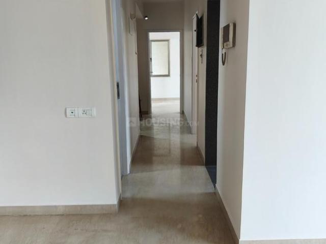 2 BHK Apartment in Thane West for resale Thane. The reference number is 21050393