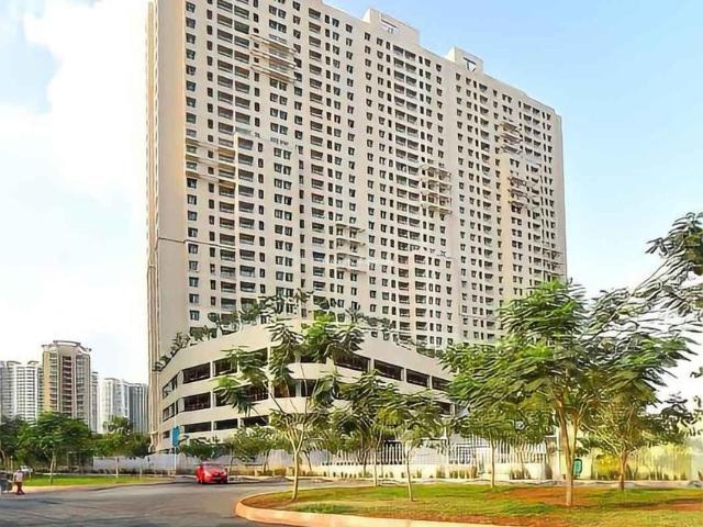 2 BHK Apartment in Thane West for resale Thane. The reference number is 21075142