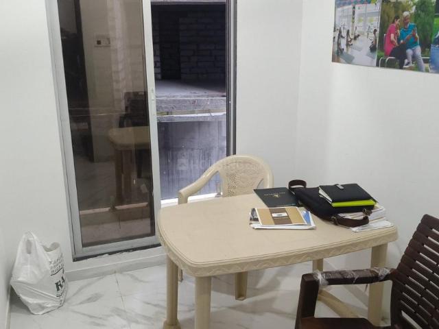 2 BHK Apartment in Thane West for resale Thane. The reference number is 21100759