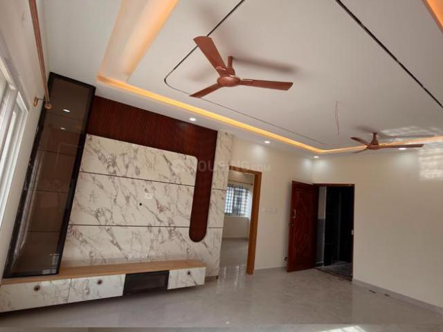 2 BHK Apartment in Thanisandra for rent Bengaluru. The reference number is 20697531