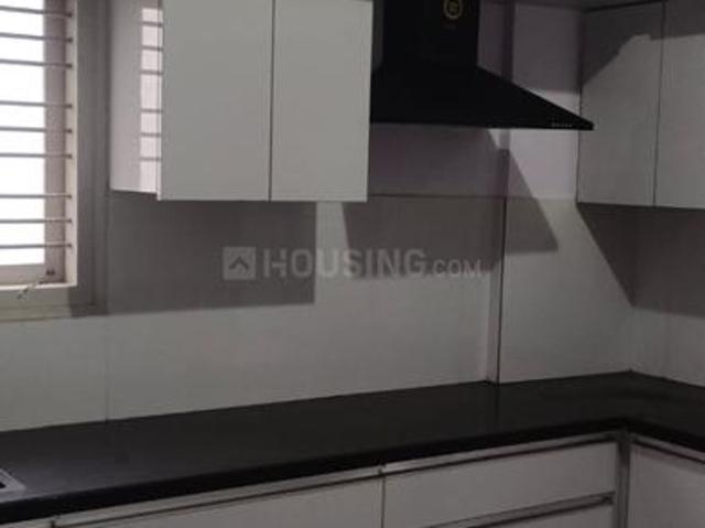 2 BHK Apartment in Thanisandra for rent Bengaluru. The reference number is 21005211