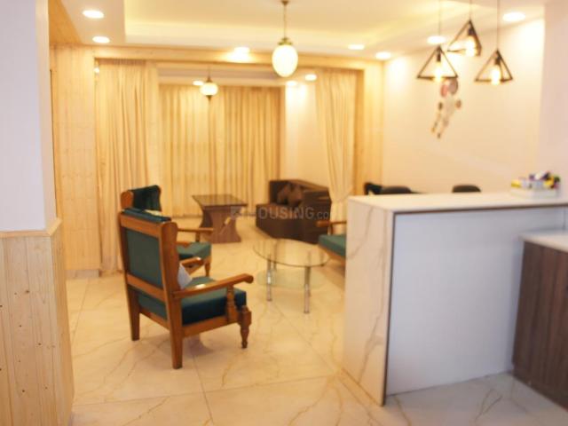 2 BHK Apartment in The Mall for rent Shimla. The reference number is 21198820