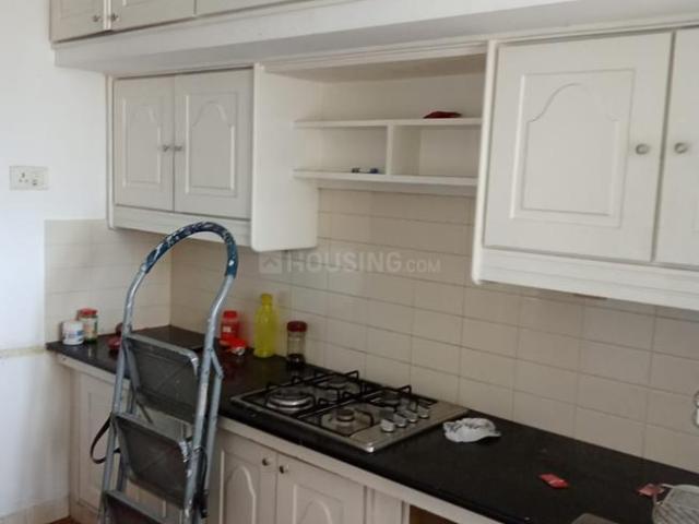 2 BHK Apartment in Thevara for rent Kochi. The reference number is 21350715