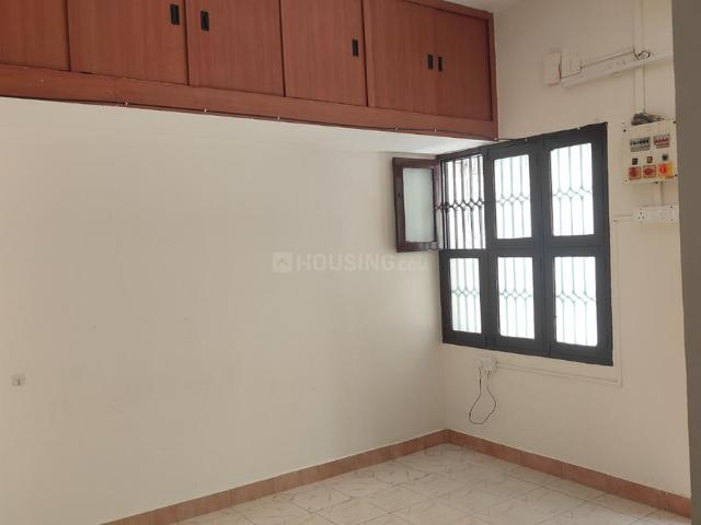 2 BHK Apartment in Thiruvanmiyur for rent Chennai. The reference number is 20527394