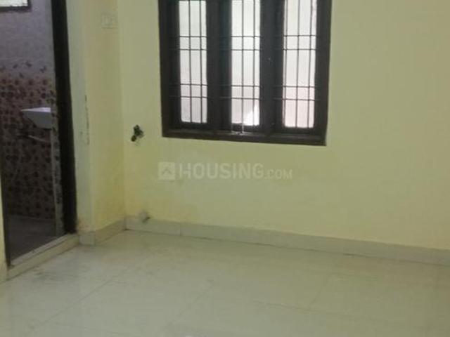 2 BHK Apartment in Thiruvanmiyur for rent Chennai. The reference number is 21219117