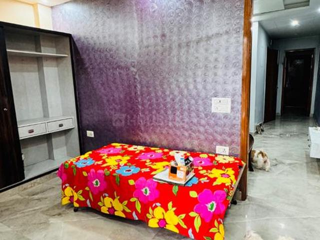 2 BHK Apartment in Tilak Nagar for rent New Delhi. The reference number is 20951581