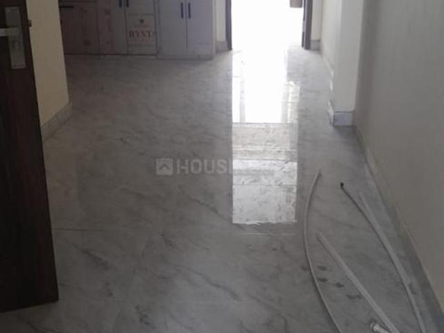 2 BHK Apartment in Tilak Nagar for rent New Delhi. The reference number is 21038594