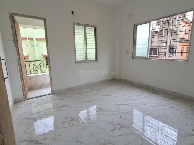 2 BHK Apartment in Tiljala for rent Kolkata. The reference number is 20636637