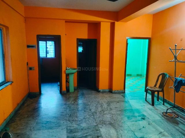 2 BHK Apartment in Tiljala for rent Kolkata. The reference number is 20896138