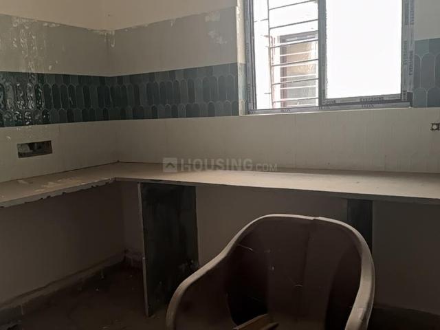 2 BHK Apartment in Tiljala for resale Kolkata. The reference number is 19362088