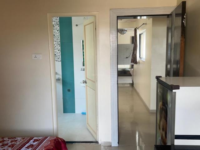 2 BHK Apartment in Tingre Nagar for rent Pune. The reference number is 21090370
