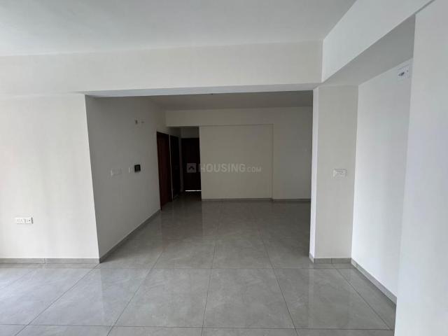 2 BHK Apartment in Tragad for rent Ahmedabad. The reference number is 19772678