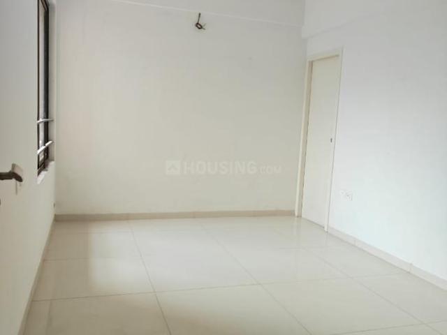 2 BHK Apartment in Tragad for rent Ahmedabad. The reference number is 19788605