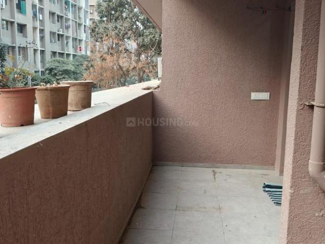 2 BHK Apartment in Tragad for rent Ahmedabad. The reference number is 20749857