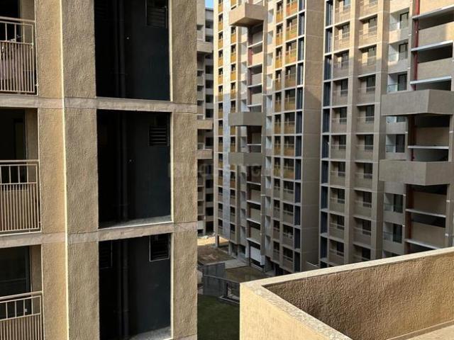 2 BHK Apartment in Tragad for resale Ahmedabad. The reference number is 21078458