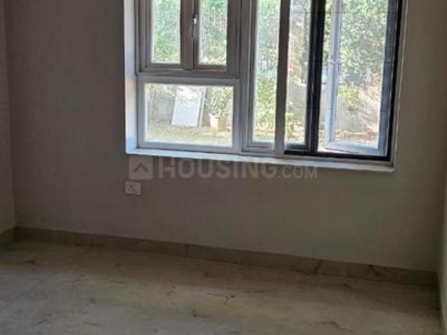 2 BHK Apartment in U.I.T. for resale Bhiwadi. The reference number is 21216334