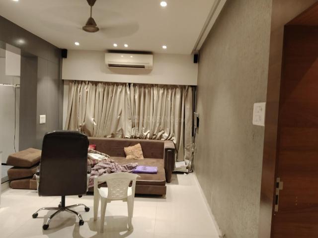 2 BHK Apartment in Untkhana for rent Nagpur. The reference number is 20283545