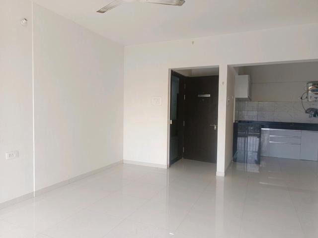 2 BHK Apartment in Undri for rent Pune. The reference number is 20745414