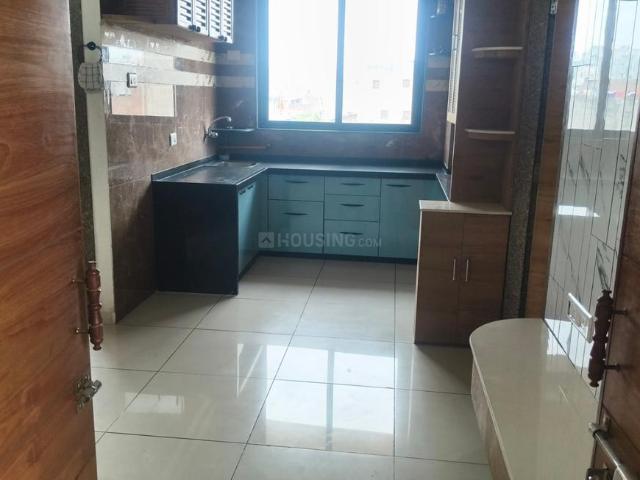 2 BHK Apartment in Ujala Circle for rent Ahmedabad. The reference number is 21056848