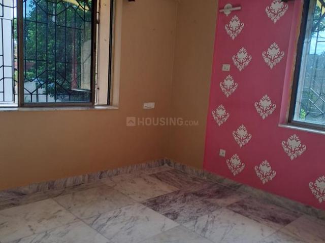 2 BHK Apartment in Ultadanga for resale Kolkata. The reference number is 18238954
