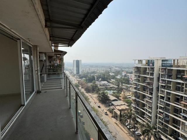 2 BHK Apartment in Ulwe for resale Navi Mumbai. The reference number is 19757713