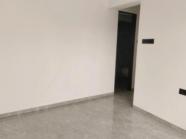 2 BHK Apartment in Ulwe for resale Navi Mumbai. The reference number is 19886005