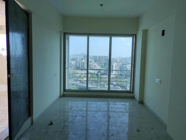 2 BHK Apartment in Ulwe for resale Navi Mumbai. The reference number is 19927229