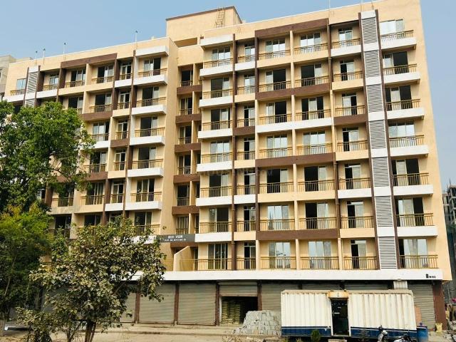 2 BHK Apartment in Ulwe for resale Navi Mumbai. The reference number is 20372043