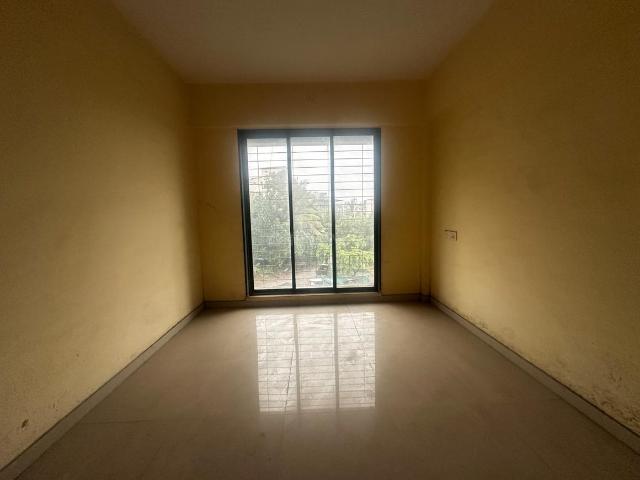 2 BHK Apartment in Ulwe for resale Navi Mumbai. The reference number is 20618358
