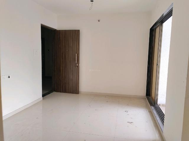 2 BHK Apartment in Ulwe for resale Navi Mumbai. The reference number is 20705727
