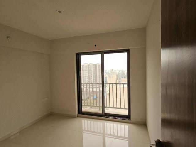 2 BHK Apartment in Ulwe for resale Navi Mumbai. The reference number is 20736148