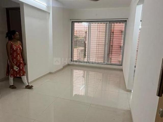 2 BHK Apartment in Ulwe for resale Navi Mumbai. The reference number is 21085136