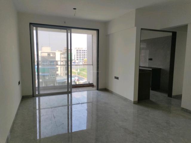 2 BHK Apartment in Ulwe for resale Navi Mumbai. The reference number is 21129752