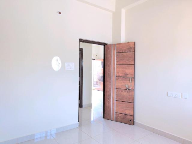 2 BHK Apartment in Uppal for rent Hyderabad. The reference number is 19145664