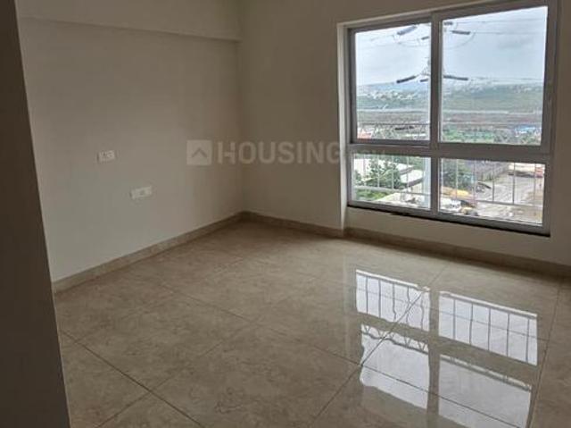 2 BHK Apartment in Upper Kharadi for rent Pune. The reference number is 21015559