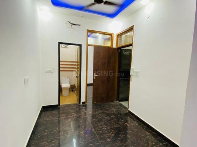 2 BHK Apartment in Uttam Nagar for rent New Delhi. The reference number is 20858296