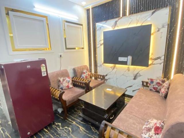 2 BHK Apartment in Uttam Nagar for rent New Delhi. The reference number is 21097088