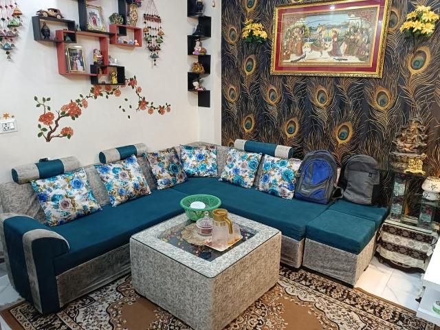 2 BHK Apartment in Uttam Nagar for resale New Delhi. The reference number is 20479389