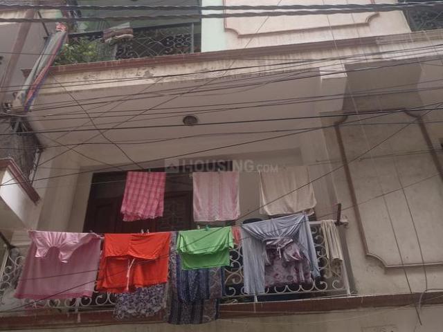 2 BHK Apartment in Uttam Nagar for resale New Delhi. The reference number is 21178836