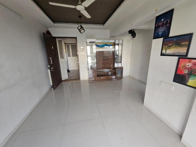 2 BHK Apartment in Uttara Nagar for rent Nashik. The reference number is 20425904