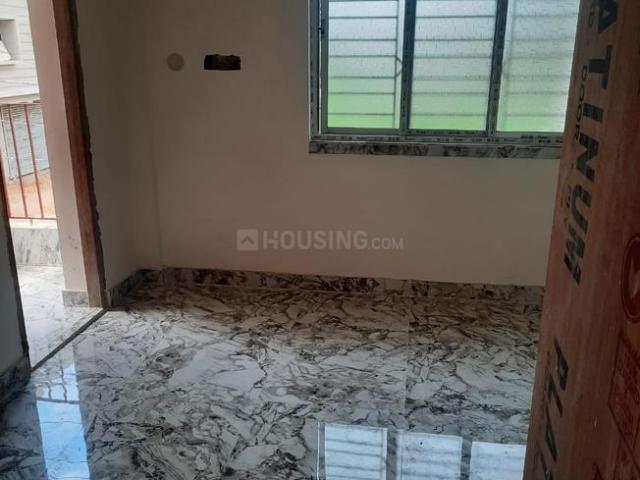 2 BHK Apartment in Uttarpara for resale Hooghly. The reference number is 18775356