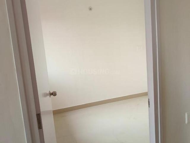 2 BHK Apartment in Uttarpara for resale Hooghly. The reference number is 20401408