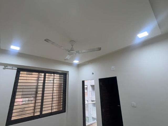2 BHK Apartment in Vatva for resale Ahmedabad. The reference number is 20971411