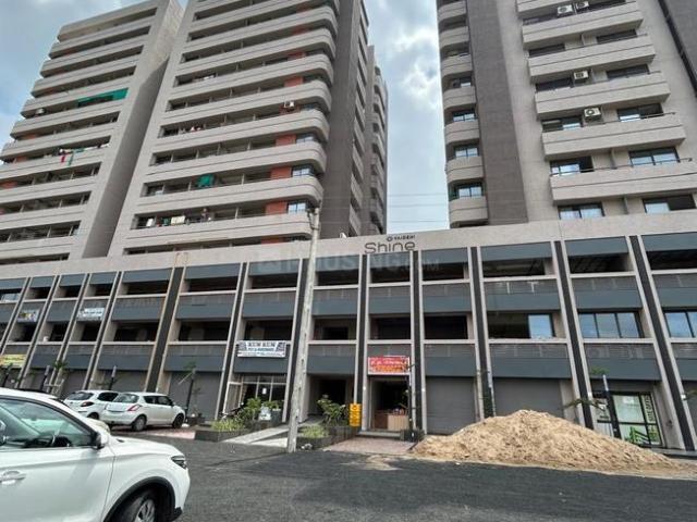 2 BHK Apartment in Vavol for rent Gandhinagar. The reference number is 18571077