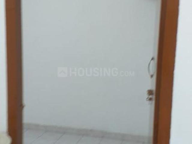 2 BHK Apartment in Vadapalani for rent Chennai. The reference number is 9927109