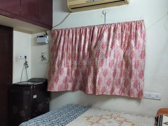 2 BHK Apartment in Vadapalani for resale Chennai. The reference number is 20466326