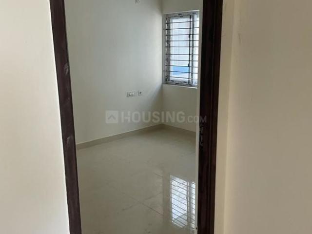 2 BHK Apartment in Vadapalani for resale Chennai. The reference number is 20908709